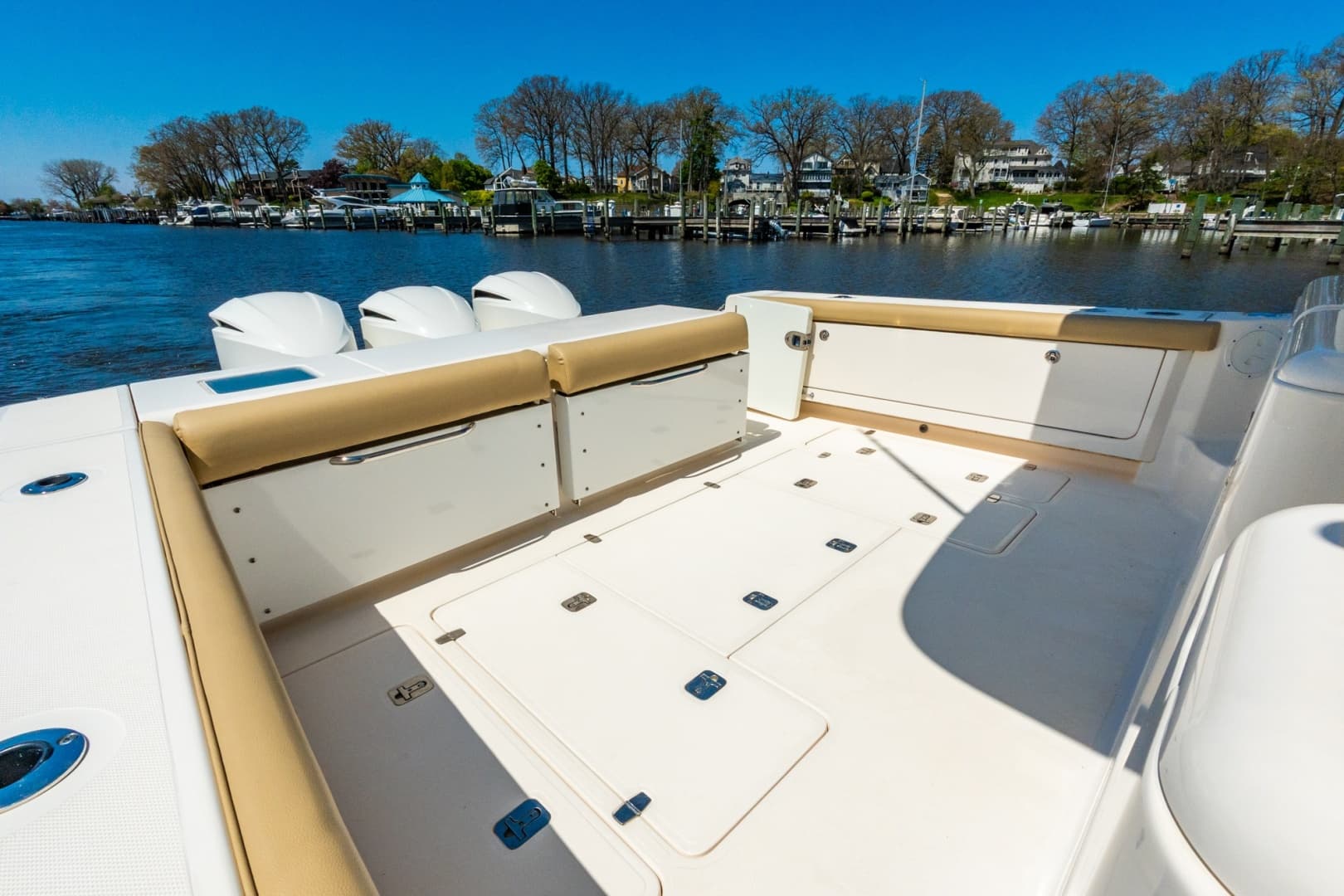 2016 Pursuit OS 385 Offshore