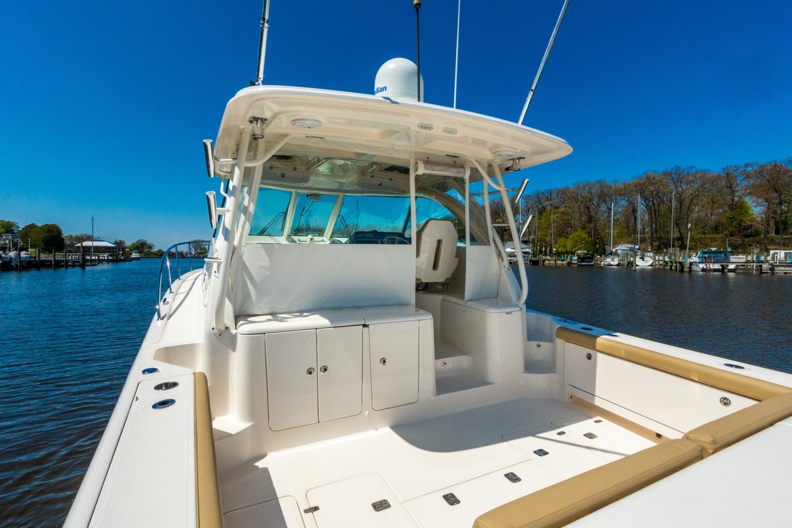 2016 Pursuit OS 385 Offshore