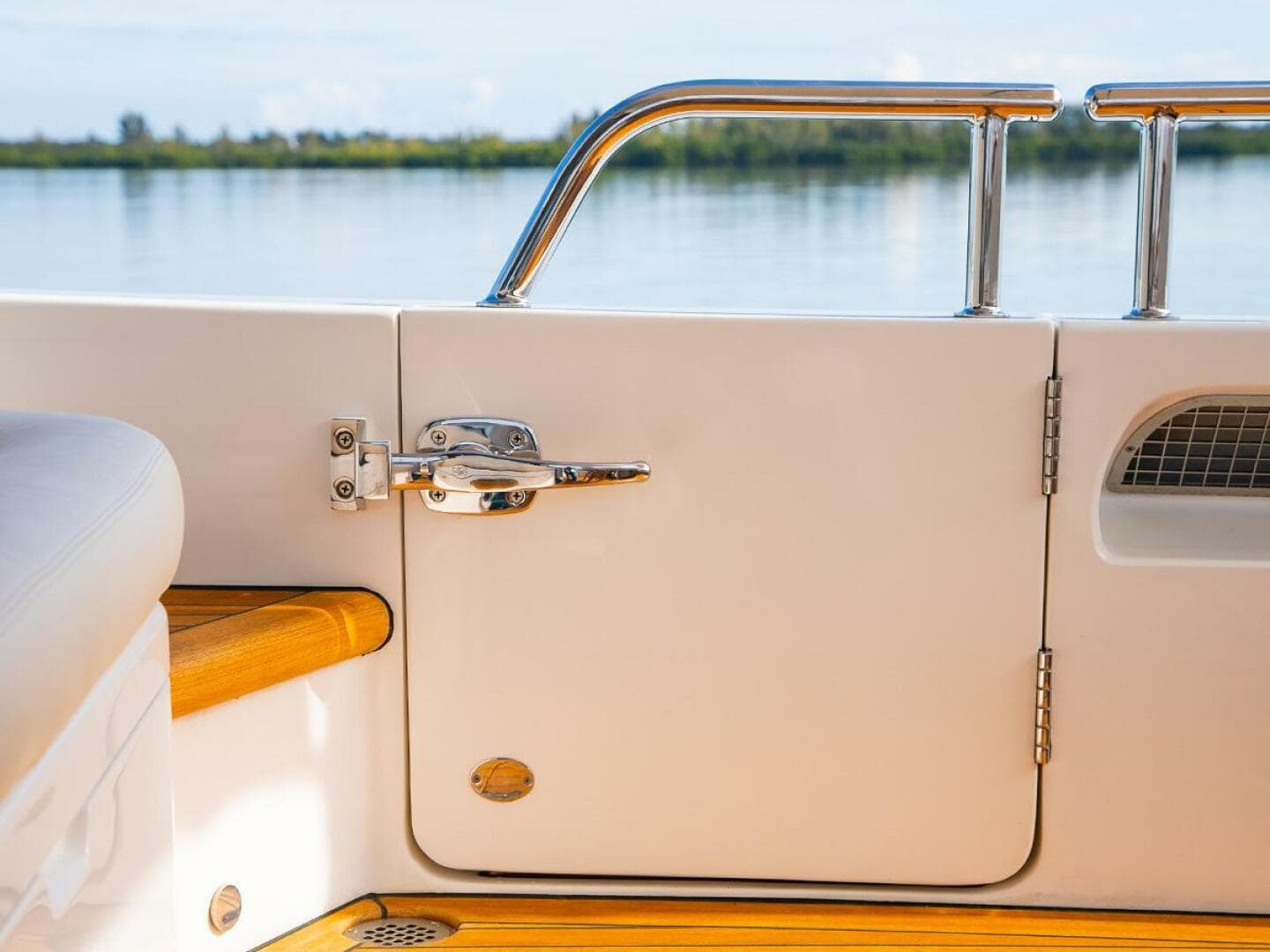Starboard Cockpit Entry