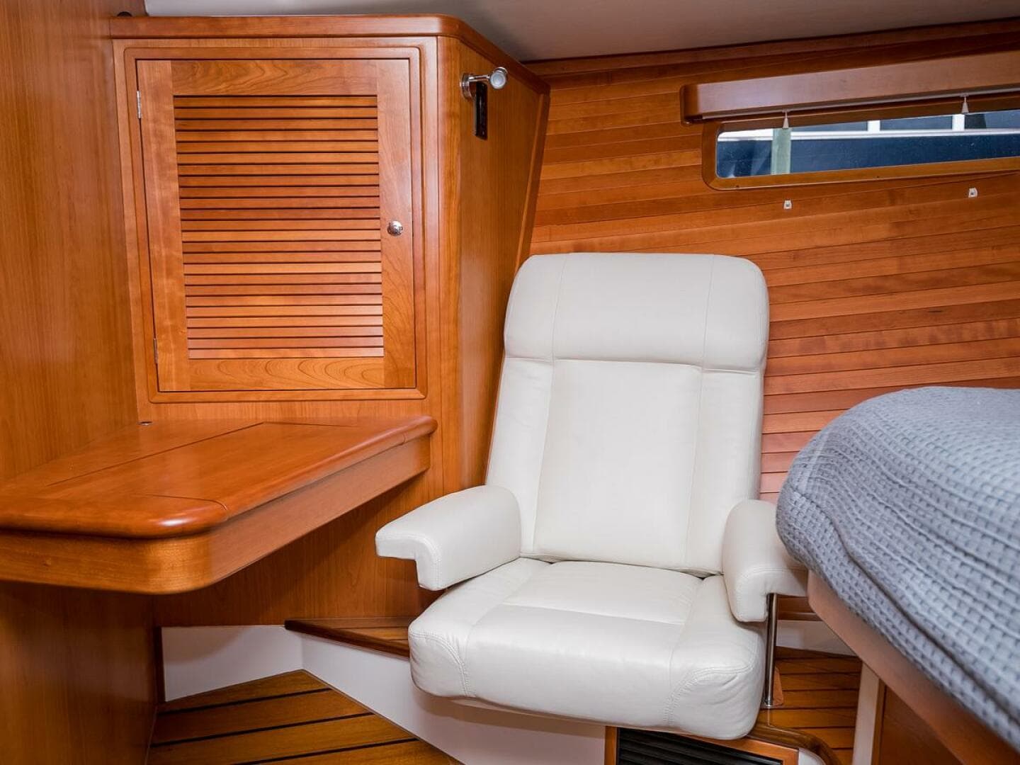 Owner Cabin Port Aft