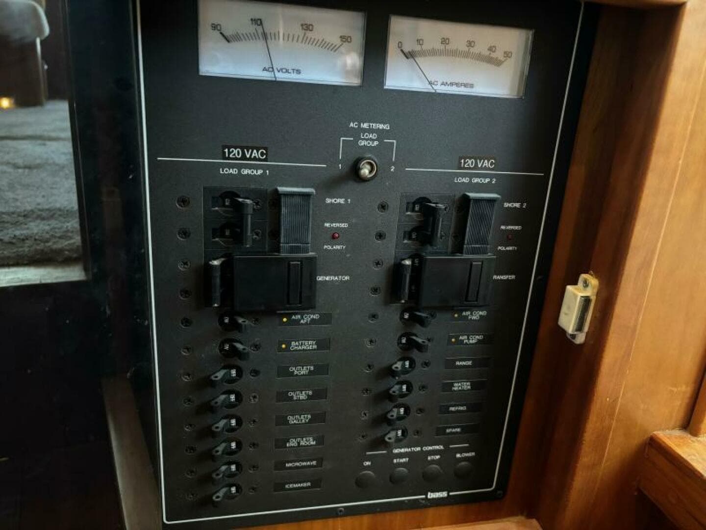 2004 Sabreline 36 Sedan