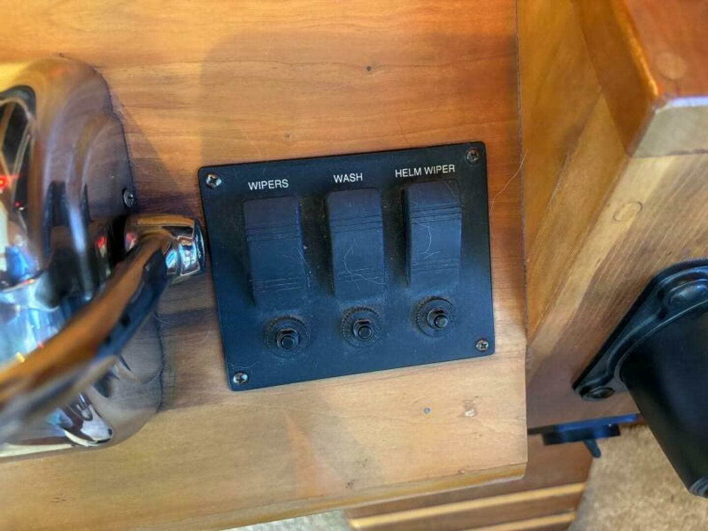 2004 Sabreline 36 Sedan