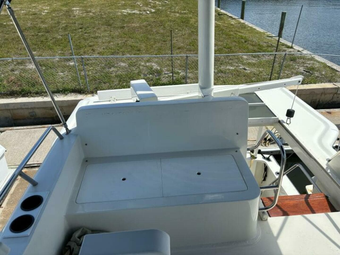 2004 Sabreline 36 Sedan