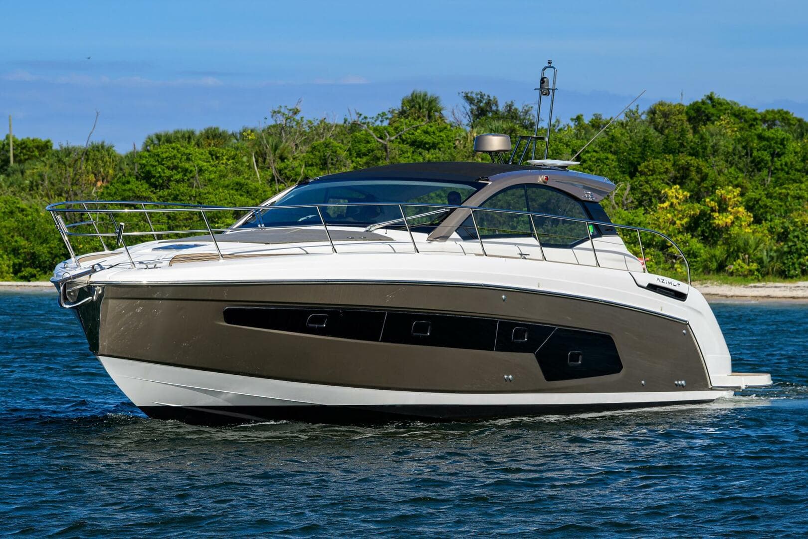 2020 Azimut Atlantis 45