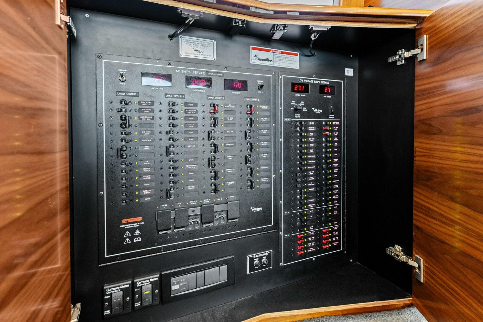 2023 Viking 54 Convertible OLDE FLORIDIAN