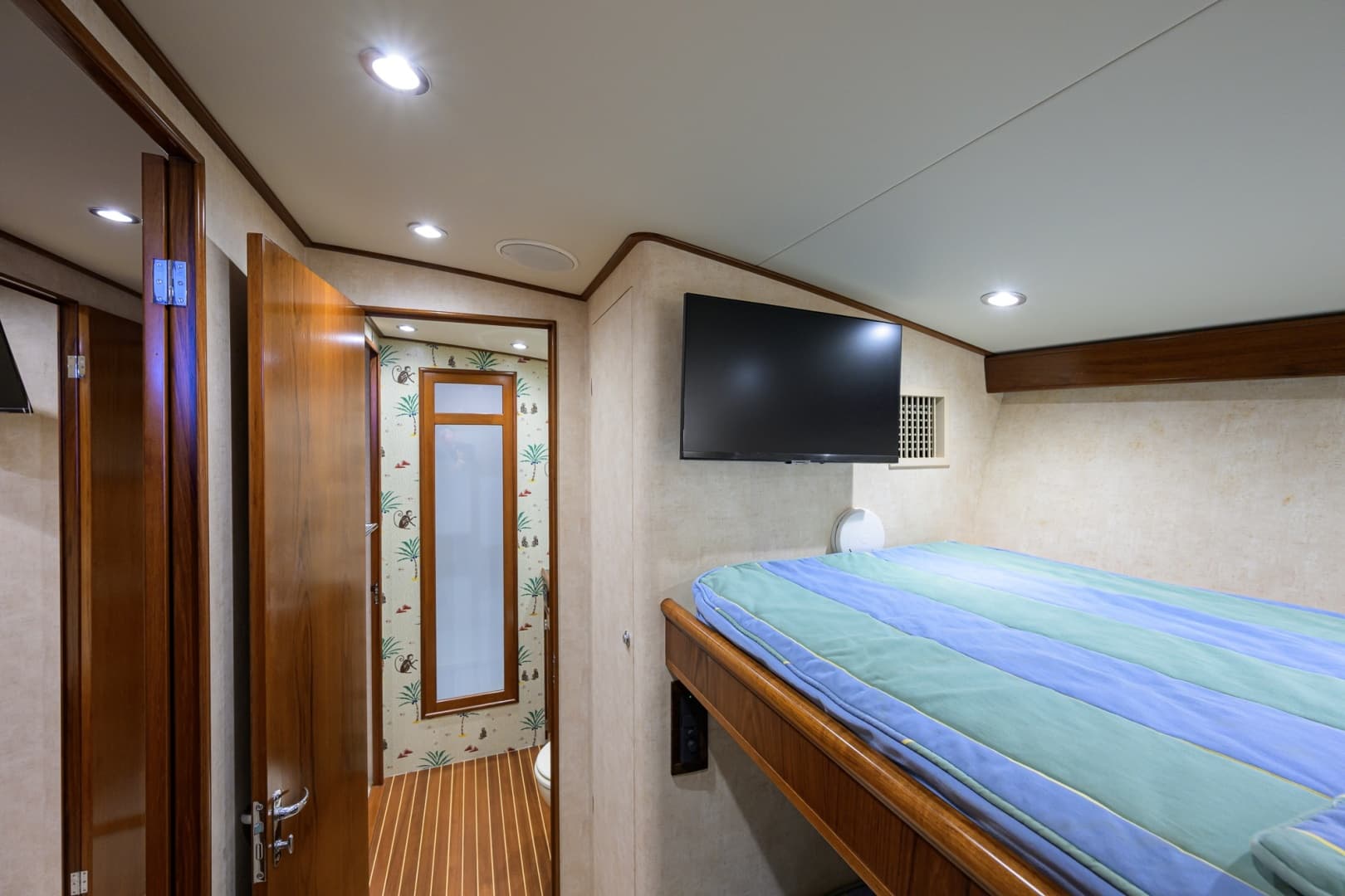 Rybovich 60 SIBONEY - Guest Stateroom
