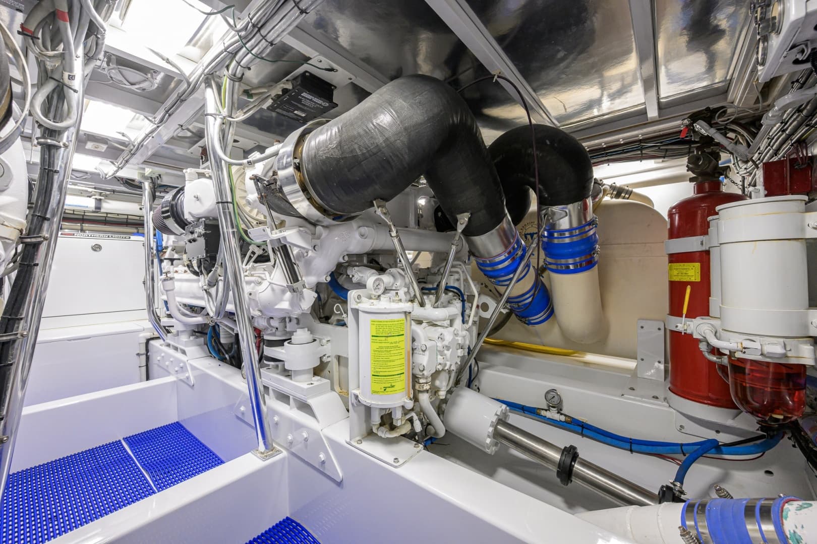 Rybovich 60 SIBONEY - Engine Room