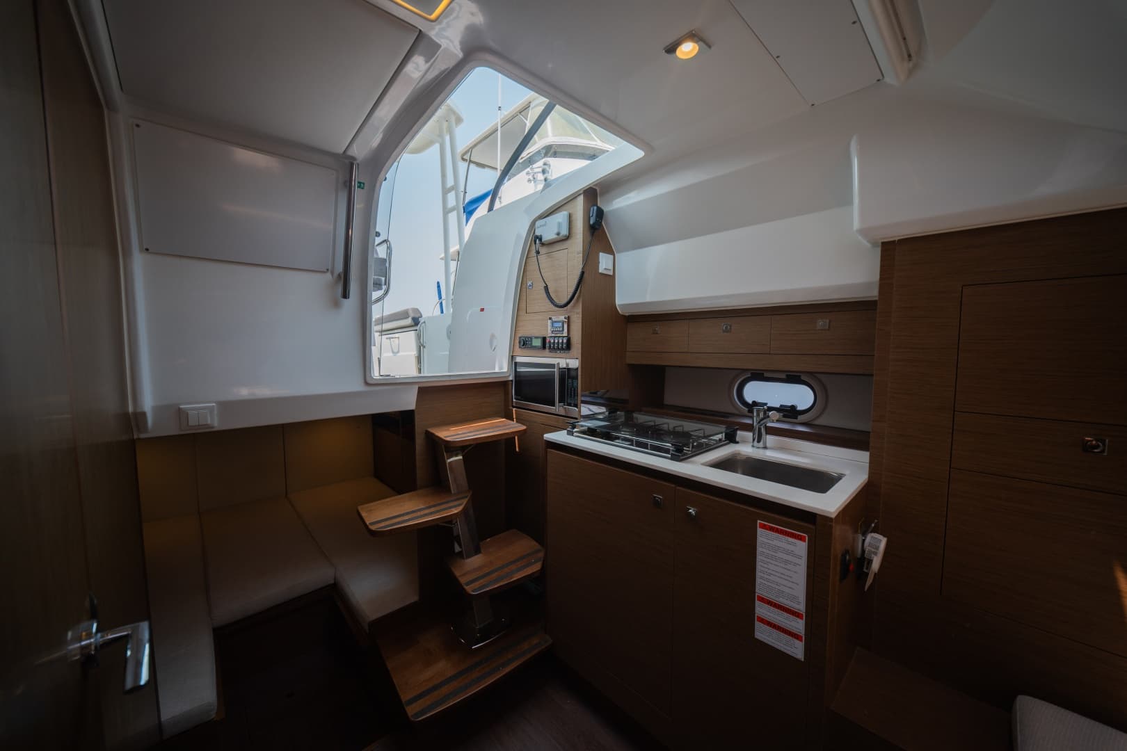 2019 Jeanneau 10.5