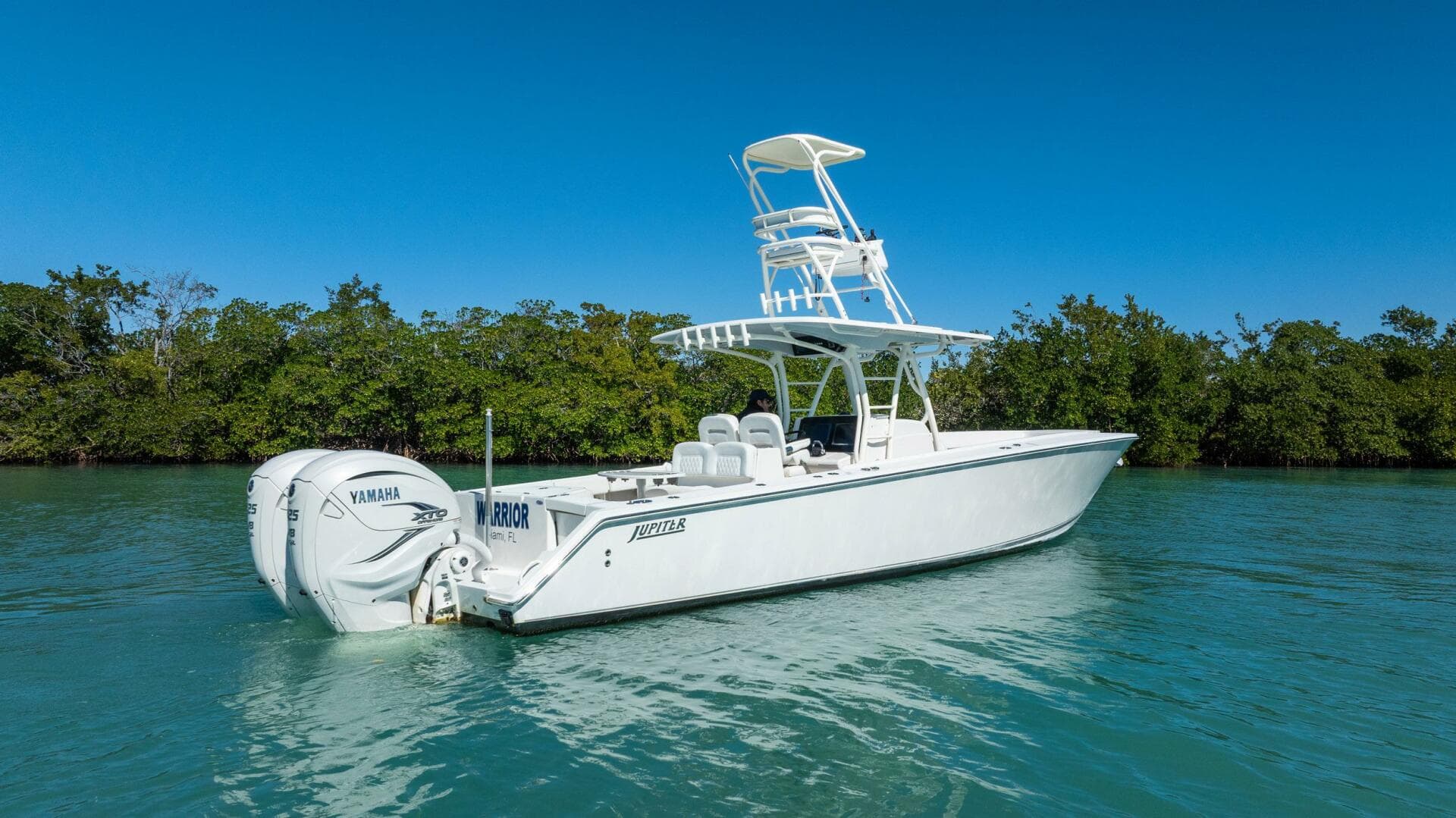 2019 Jupiter 38 HFS