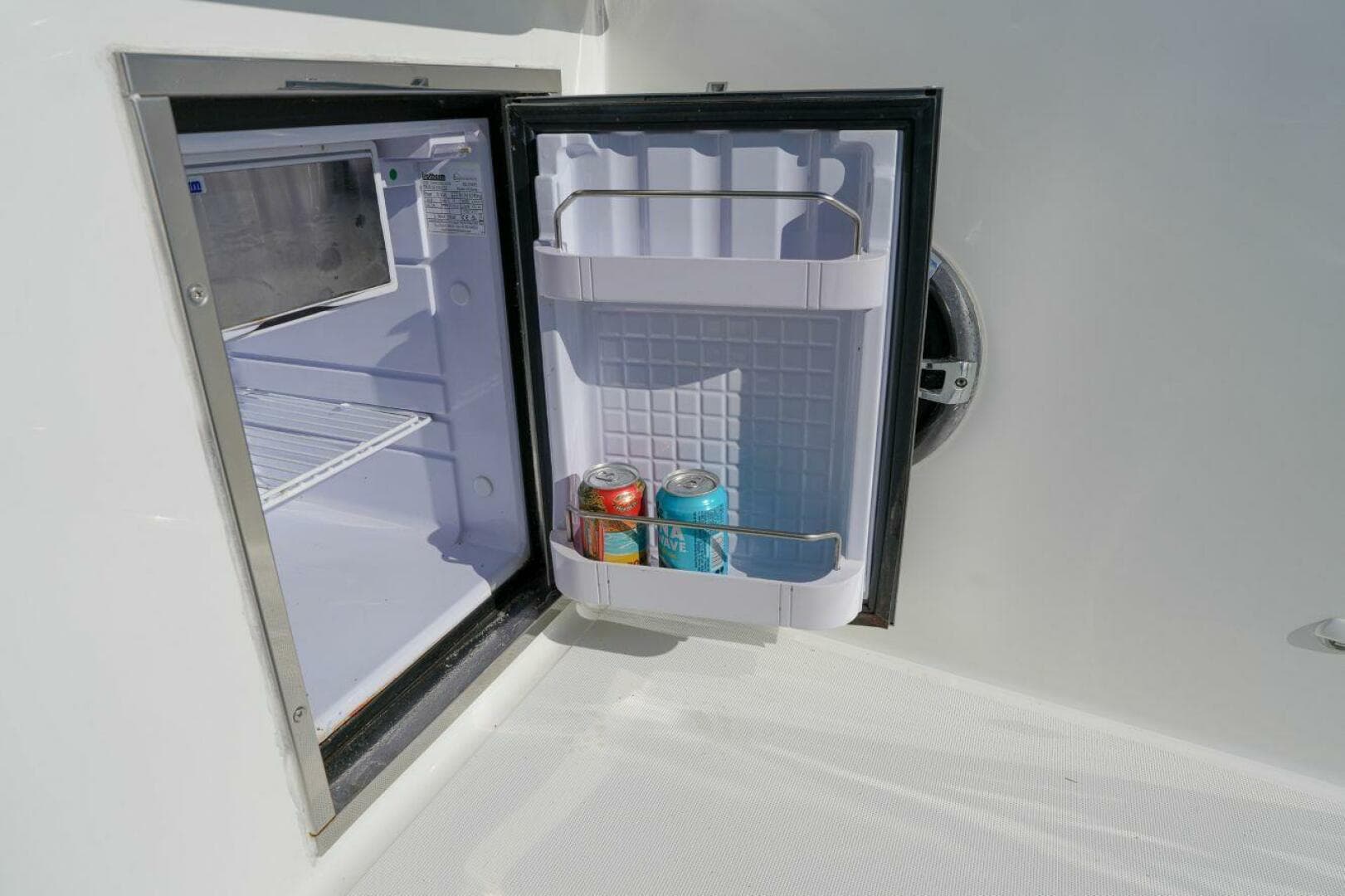 2020 Beneteau Flyer 10