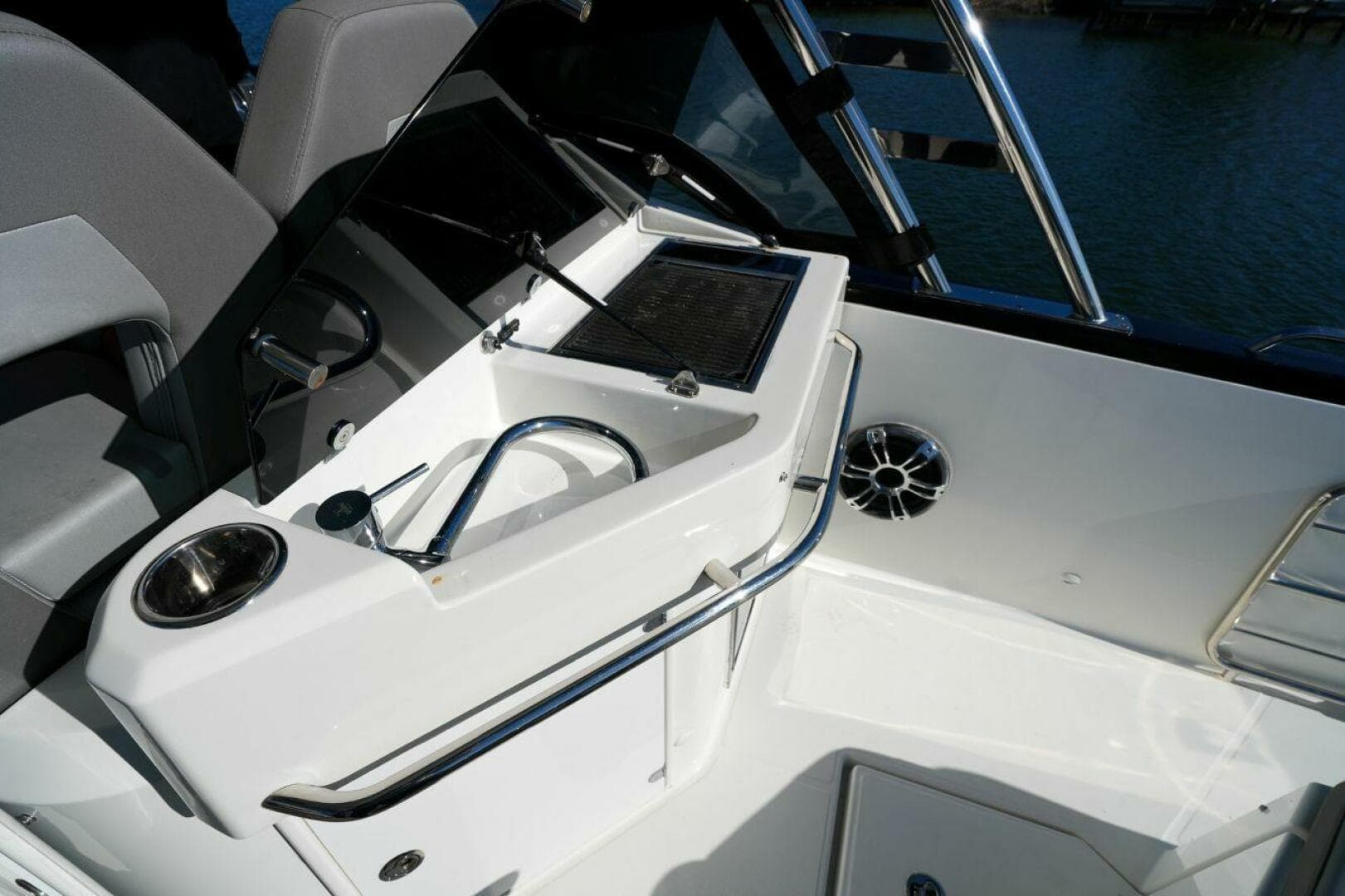 2020 Beneteau Flyer 10