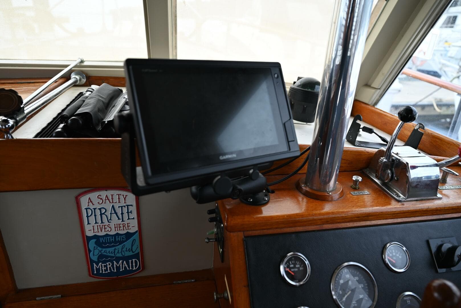 1970 Grand Banks Flybridge Trawler