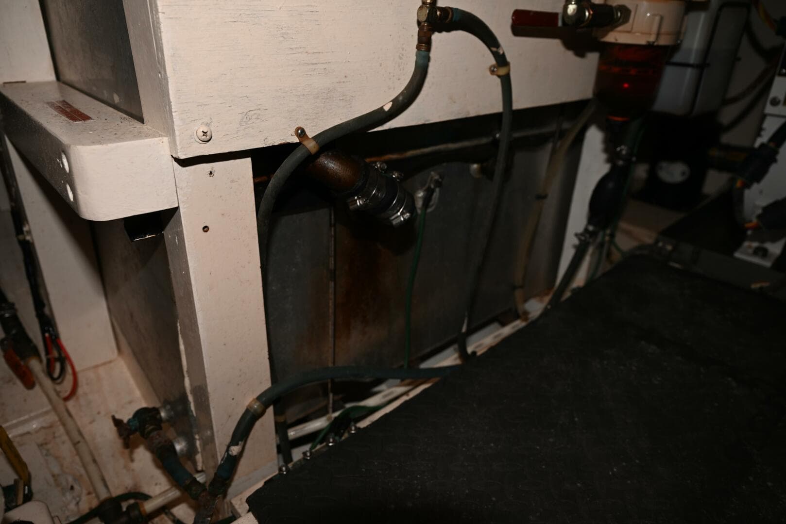 1970 Grand Banks Flybridge Trawler