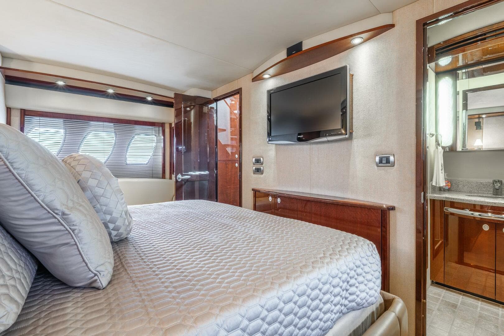 2008 Sea Ray 60 Sundancer