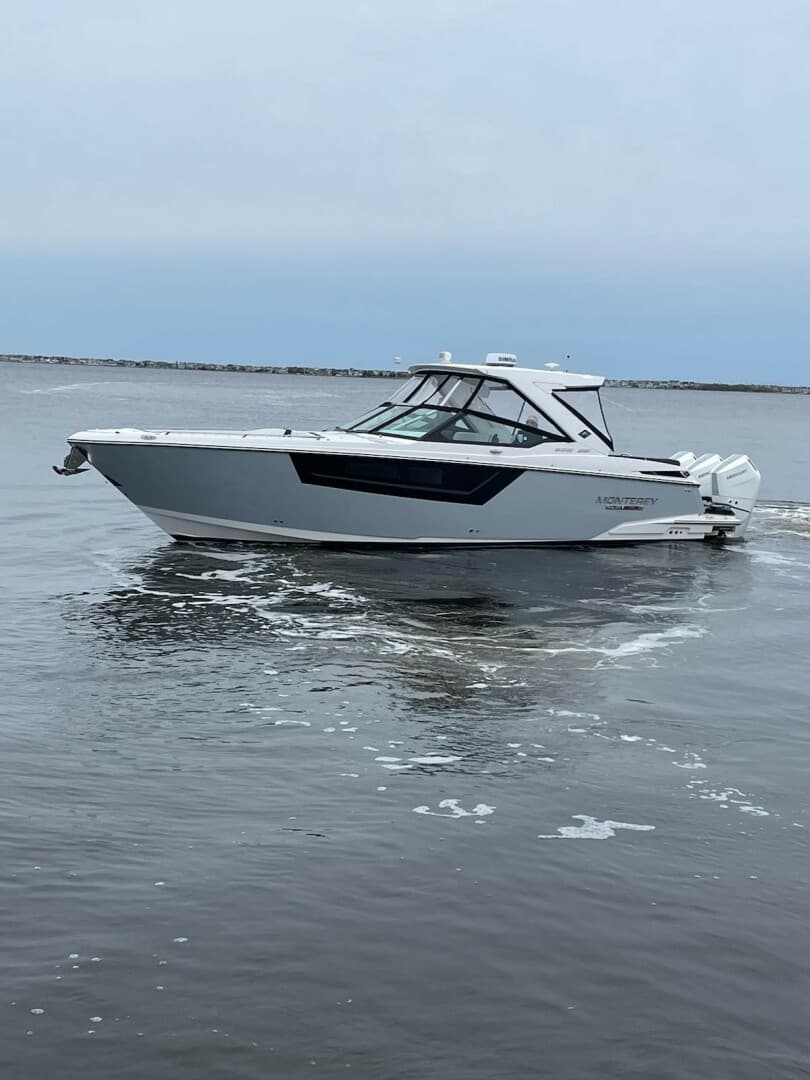 2024 Monterey 385 SS Super Sport