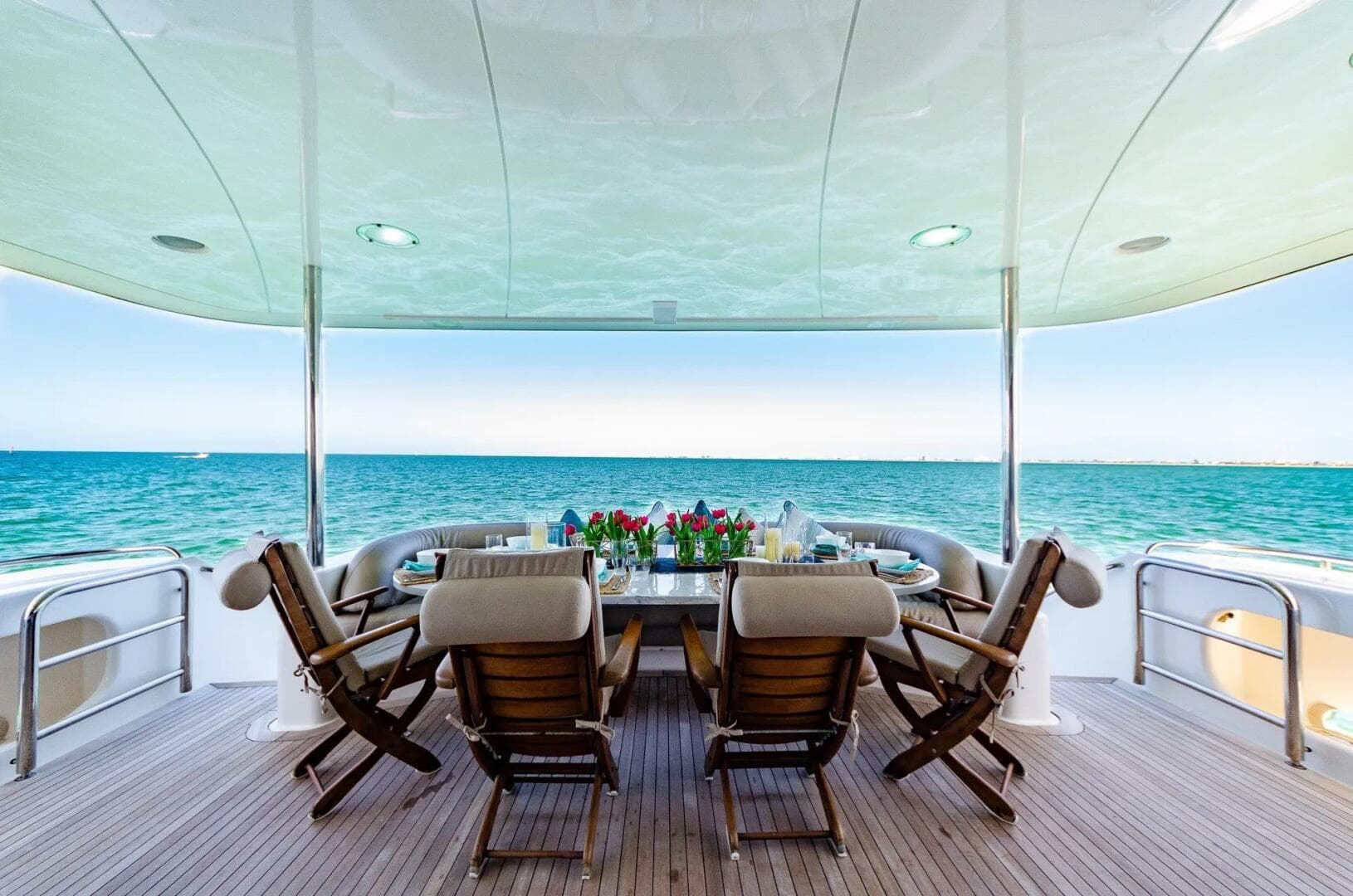 2001 Lazzara Yachts 94 Motor Yacht