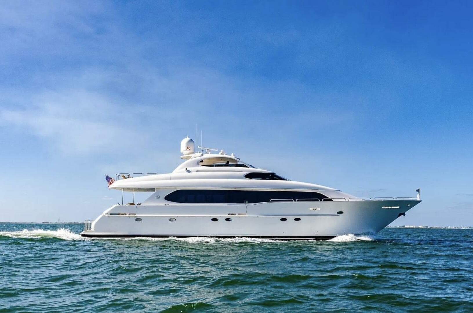 2001 Lazzara Yachts 94 Motor Yacht