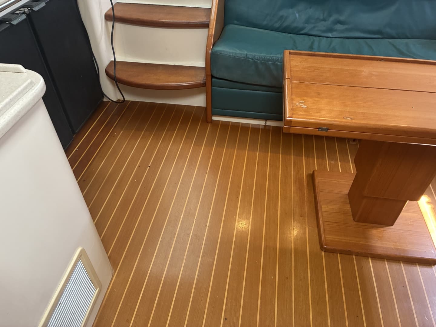 2000 Cabo Express 45