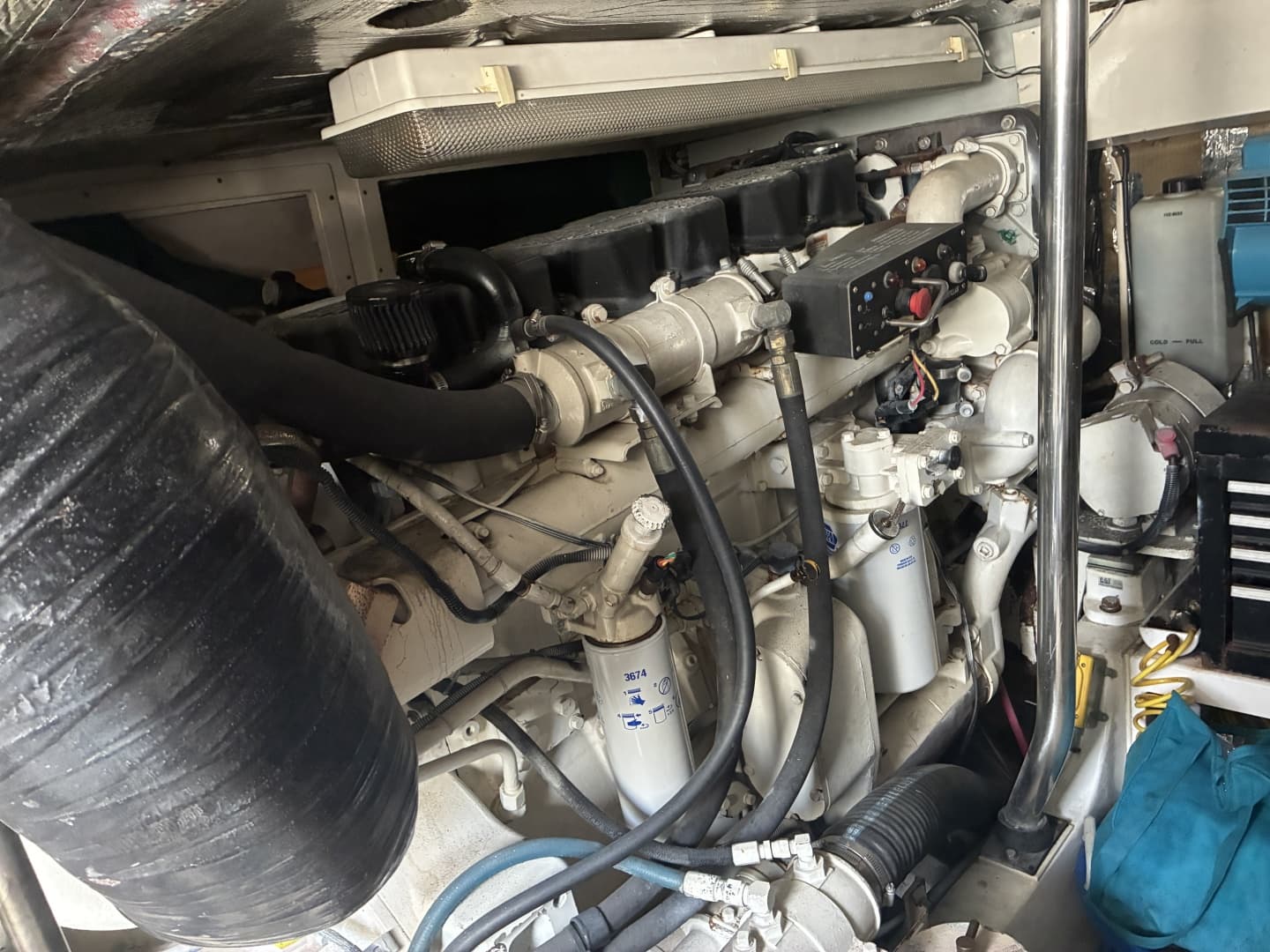 2000 Cabo Express 45