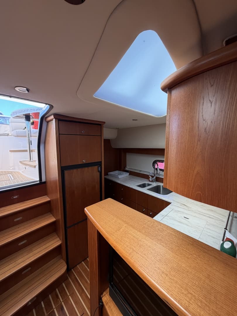2013 Tiara Yachts 4500 Sovran