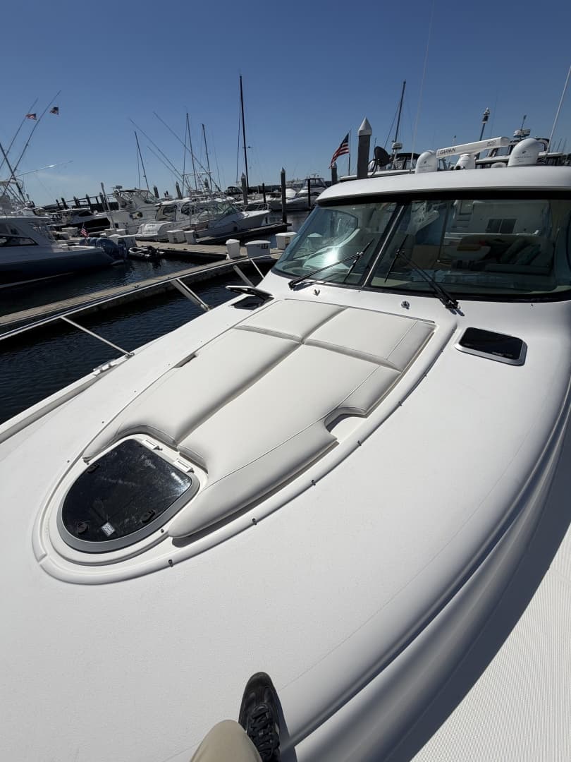 2013 Tiara Yachts 4500 Sovran