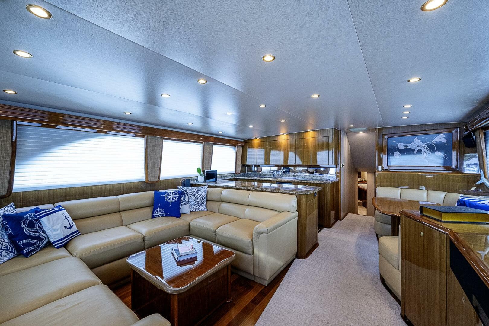 Viking 64 - Big Blue - Salon- SQ