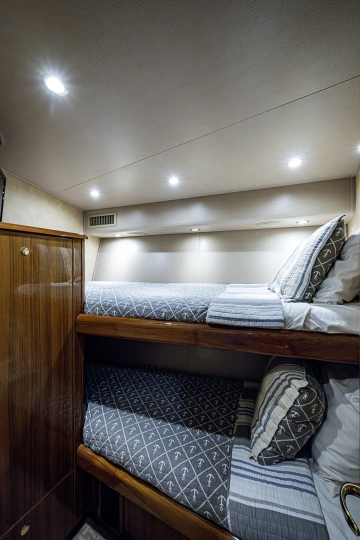 Viking 64 BIG BLUE - Guest Bunk Cabin