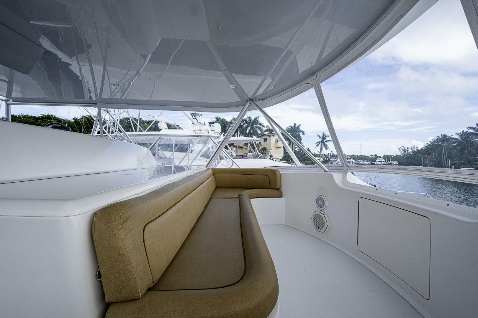 Viking 64 - Big Blue - Flybridge