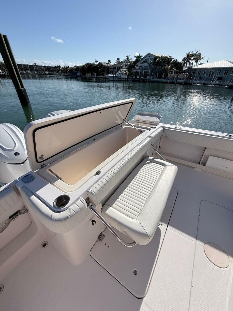 2011 Grady-White Caynon 336