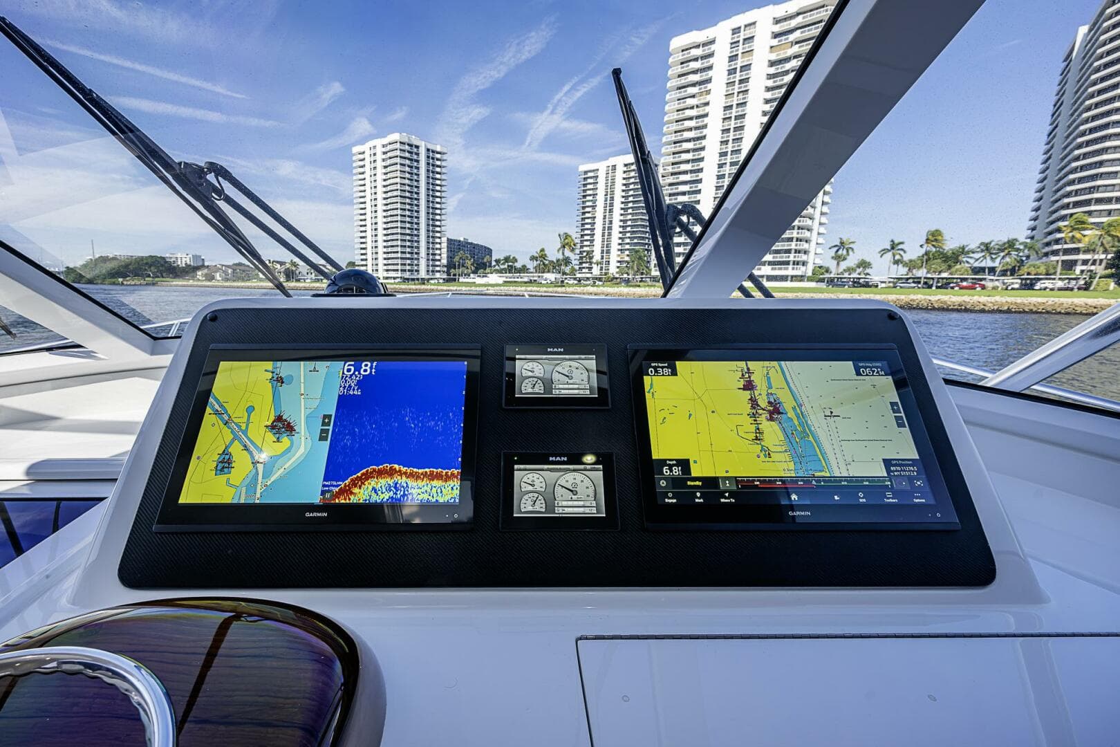 Viking 48 - Salty Soul - Helm