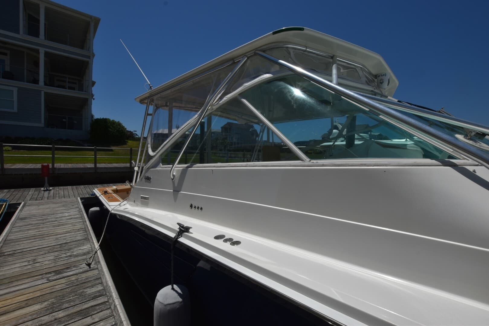 1998 Cabo 45 Express Fisherman