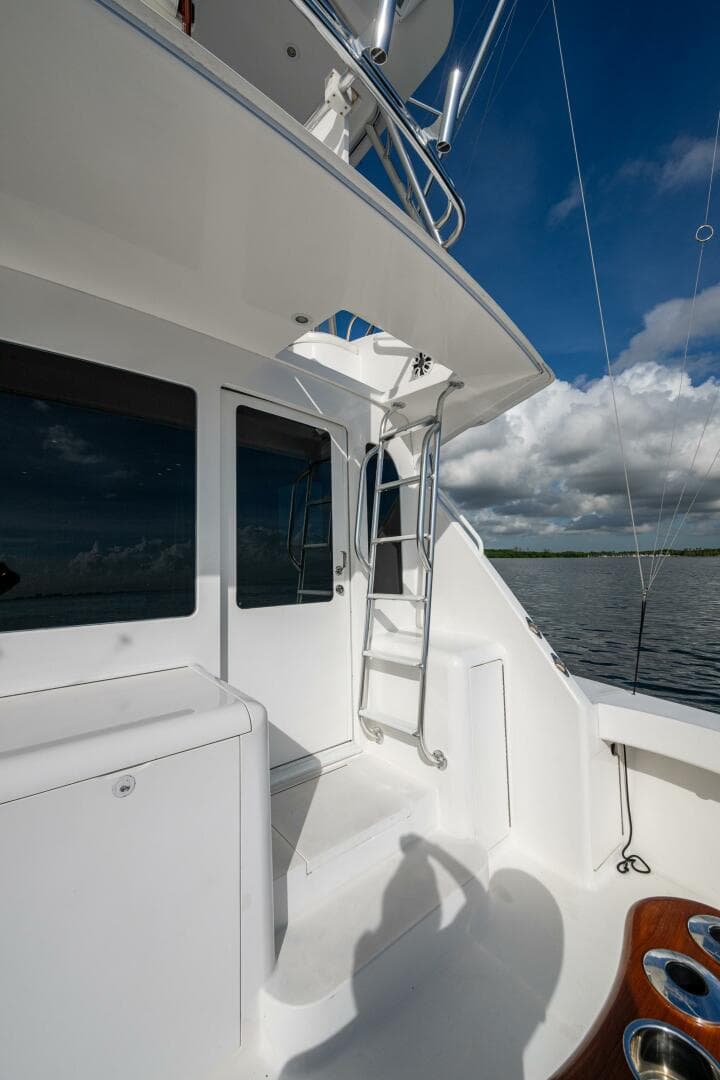 Viking 48 - Sweet Melissa - Cockpit