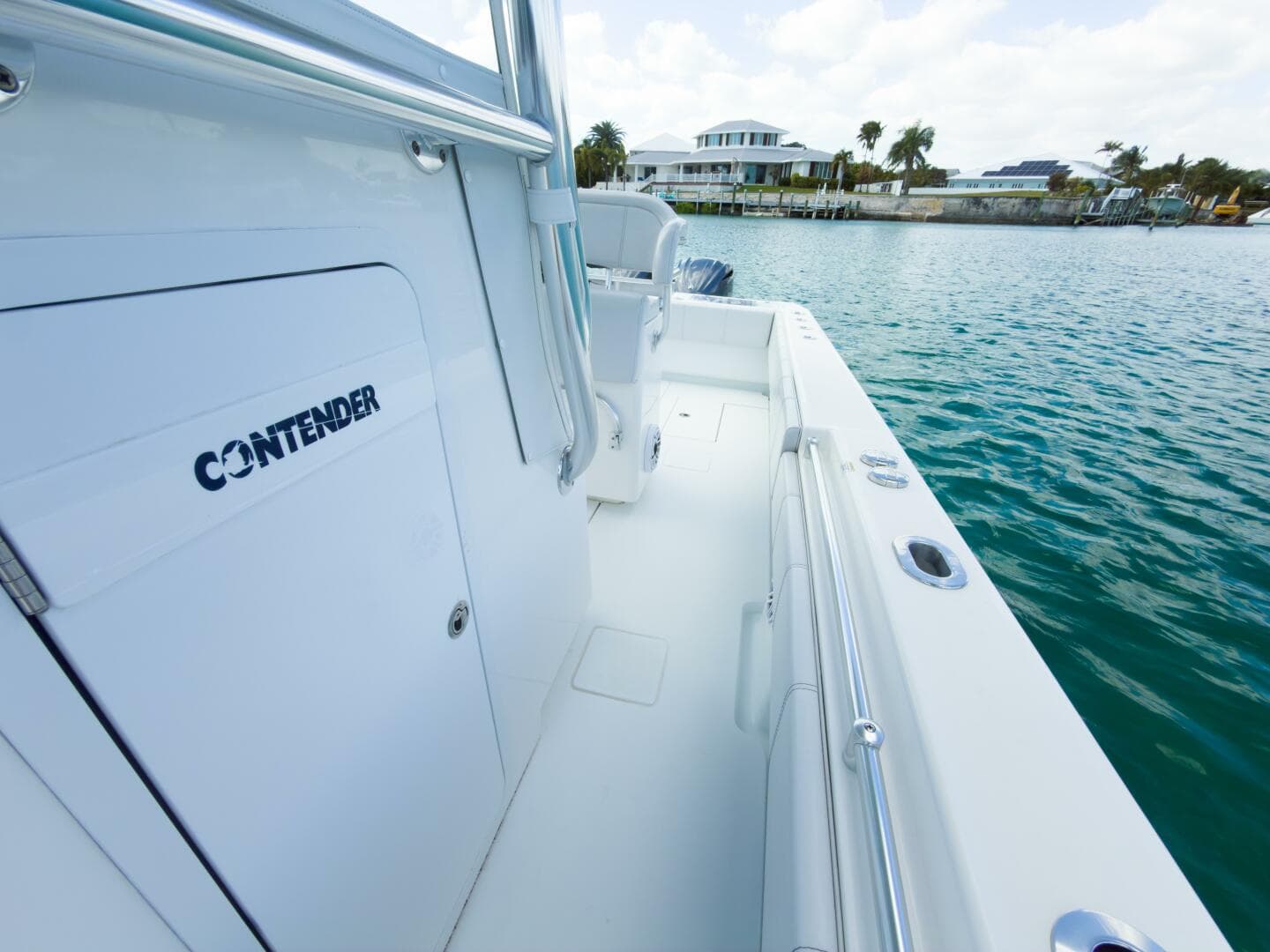 2023 Contender 32 ST