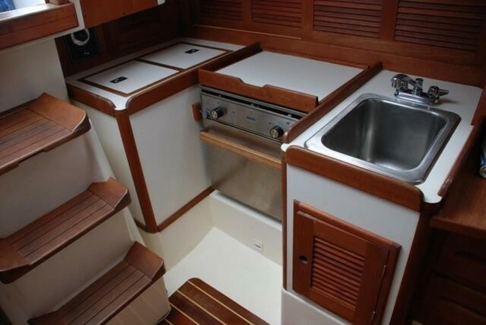 1993 Tartan Piper 28