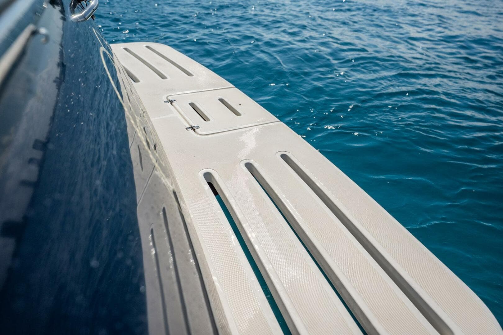 2004 Tiara Yachts 4200 Open