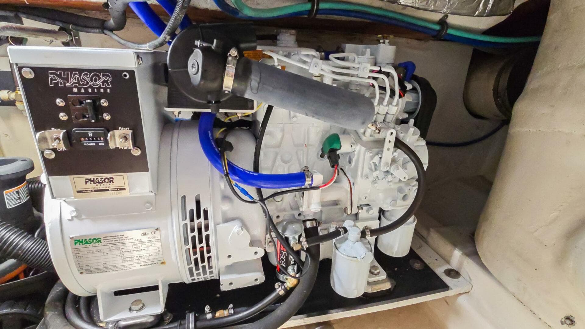 2004 Tiara Yachts 4200 Open