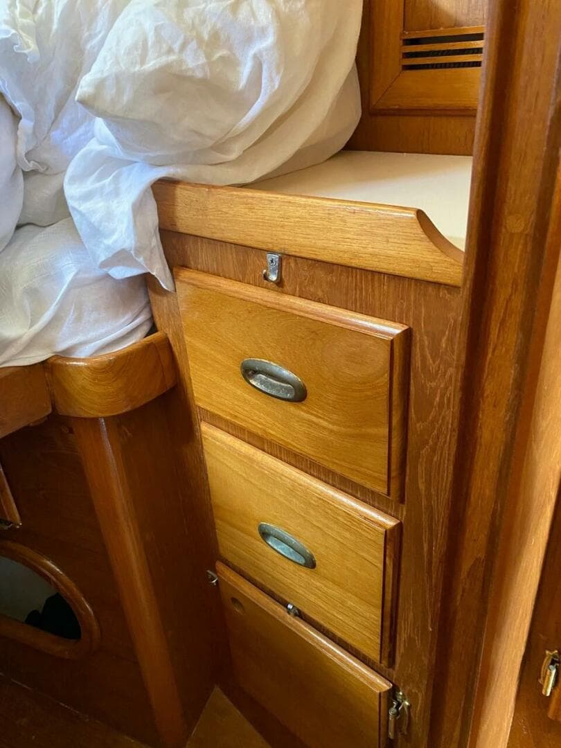 1987 Cape Dory Cape Dory 36