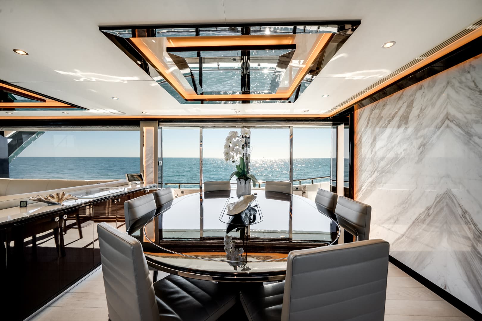 2022 Ocean Alexander 37 L