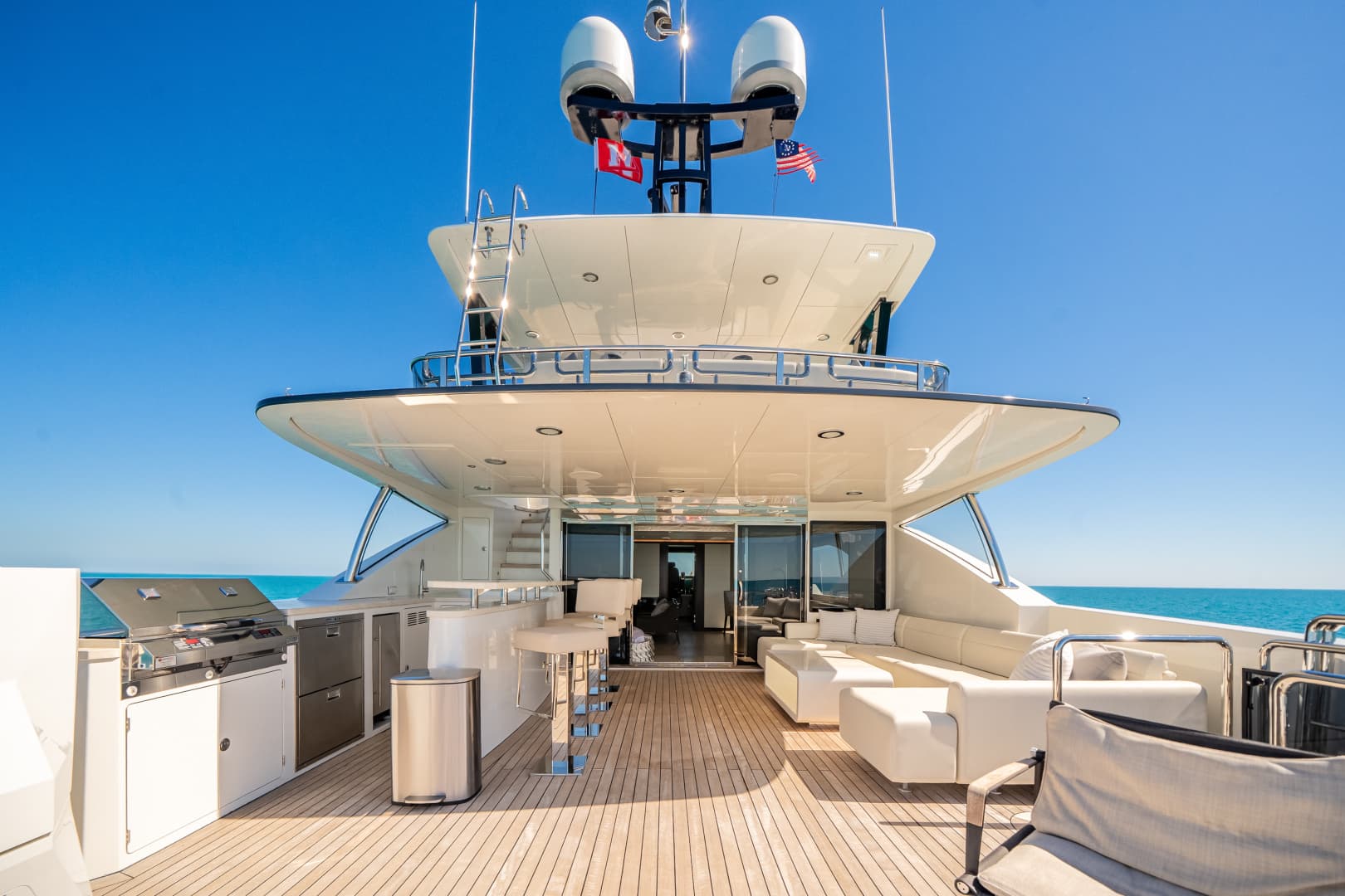 2022 Ocean Alexander 37 L