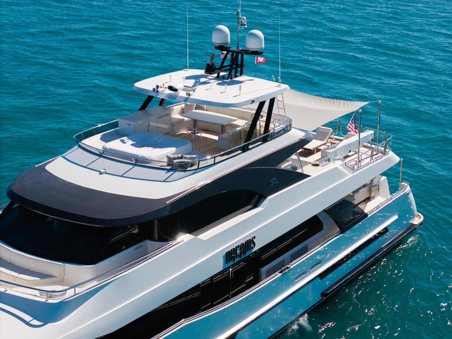 2022 Ocean Alexander 37L