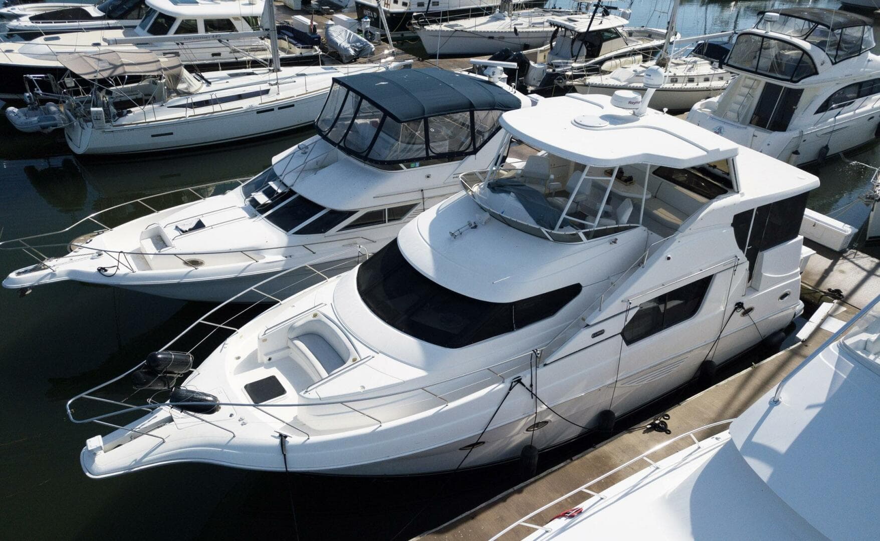 2001 Silverton 453 Motor Yacht