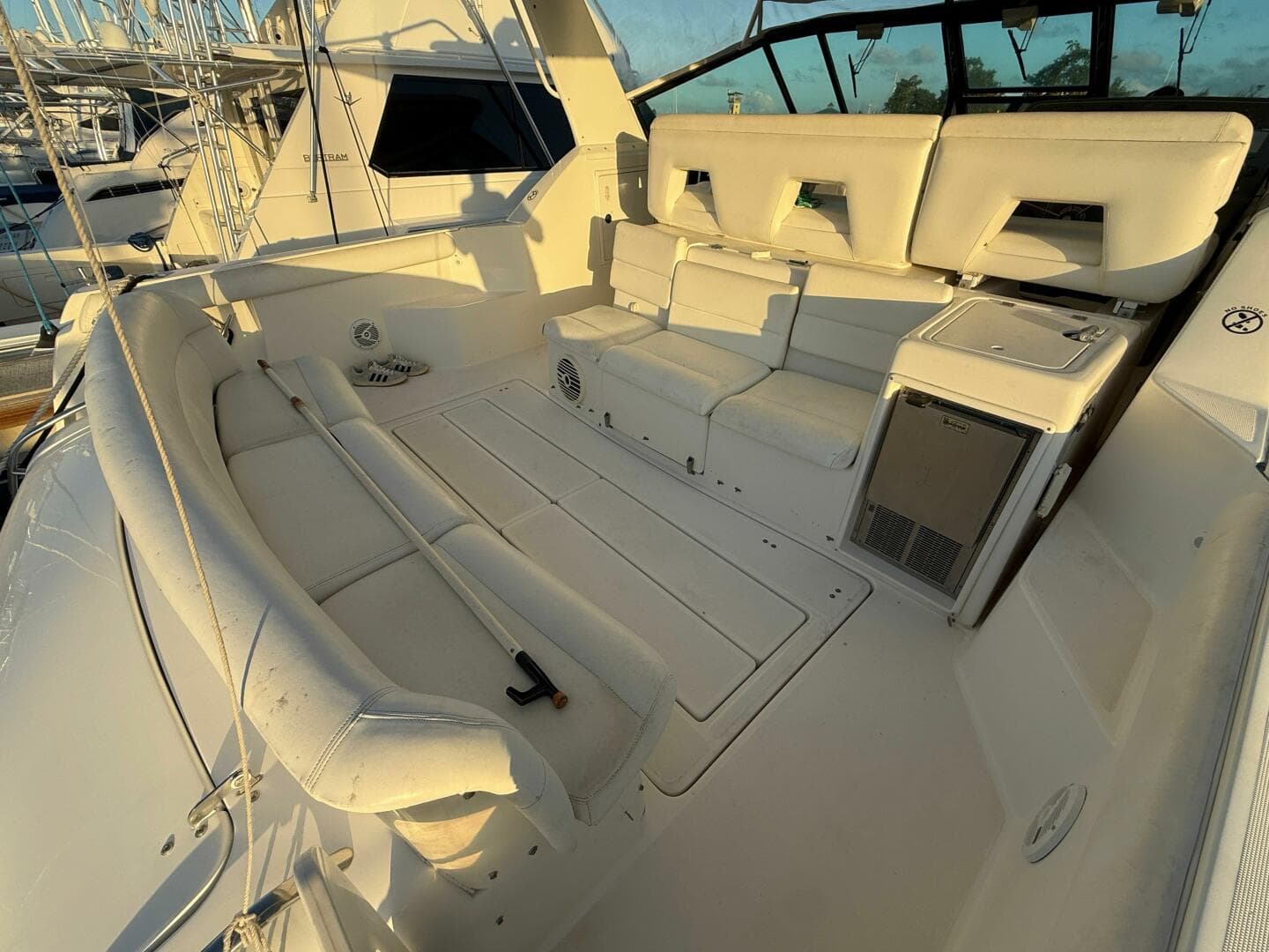 2002 Tiara Yachts 4000 Express