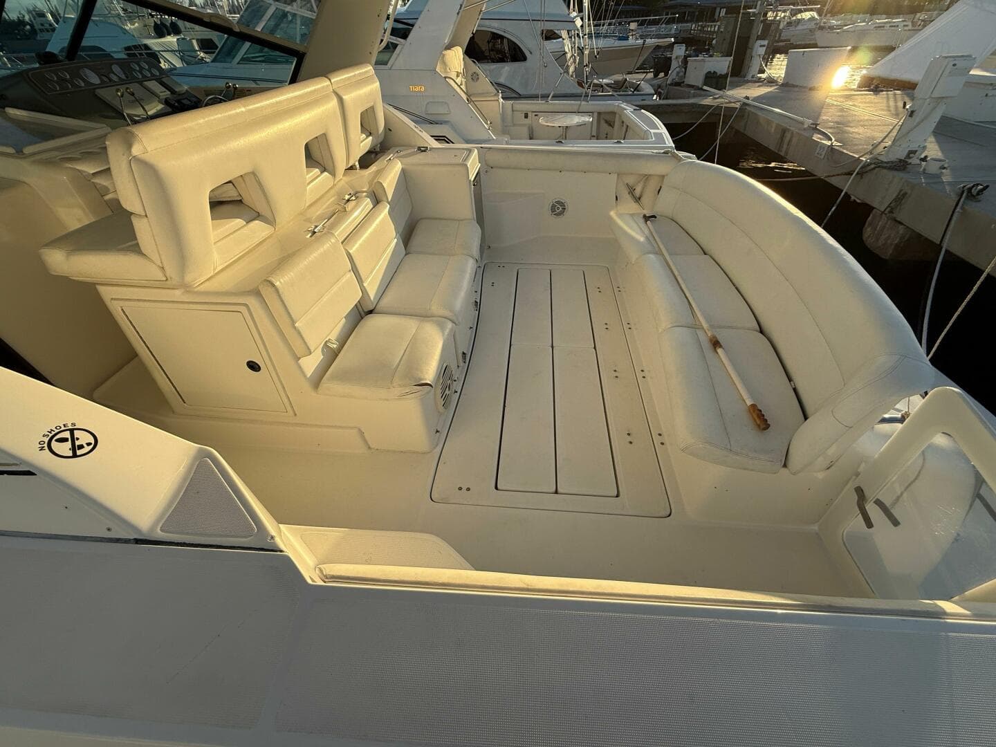 2002 Tiara Yachts 4000 Express