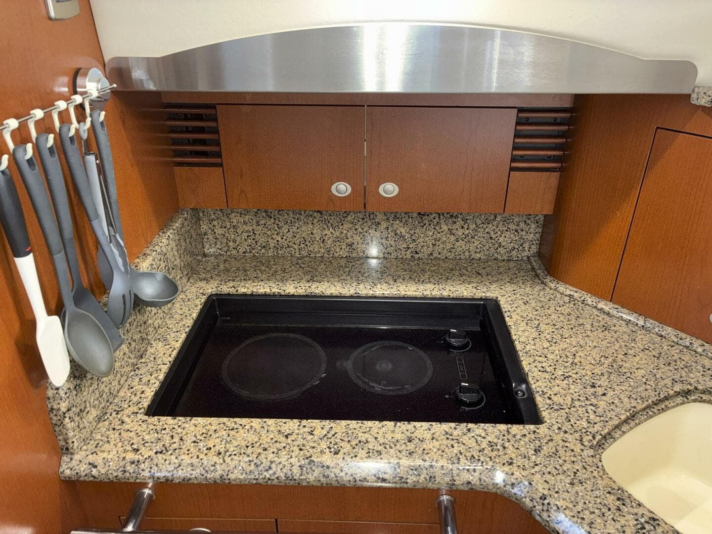 2007 Sea Ray 44 Sedan Bridge