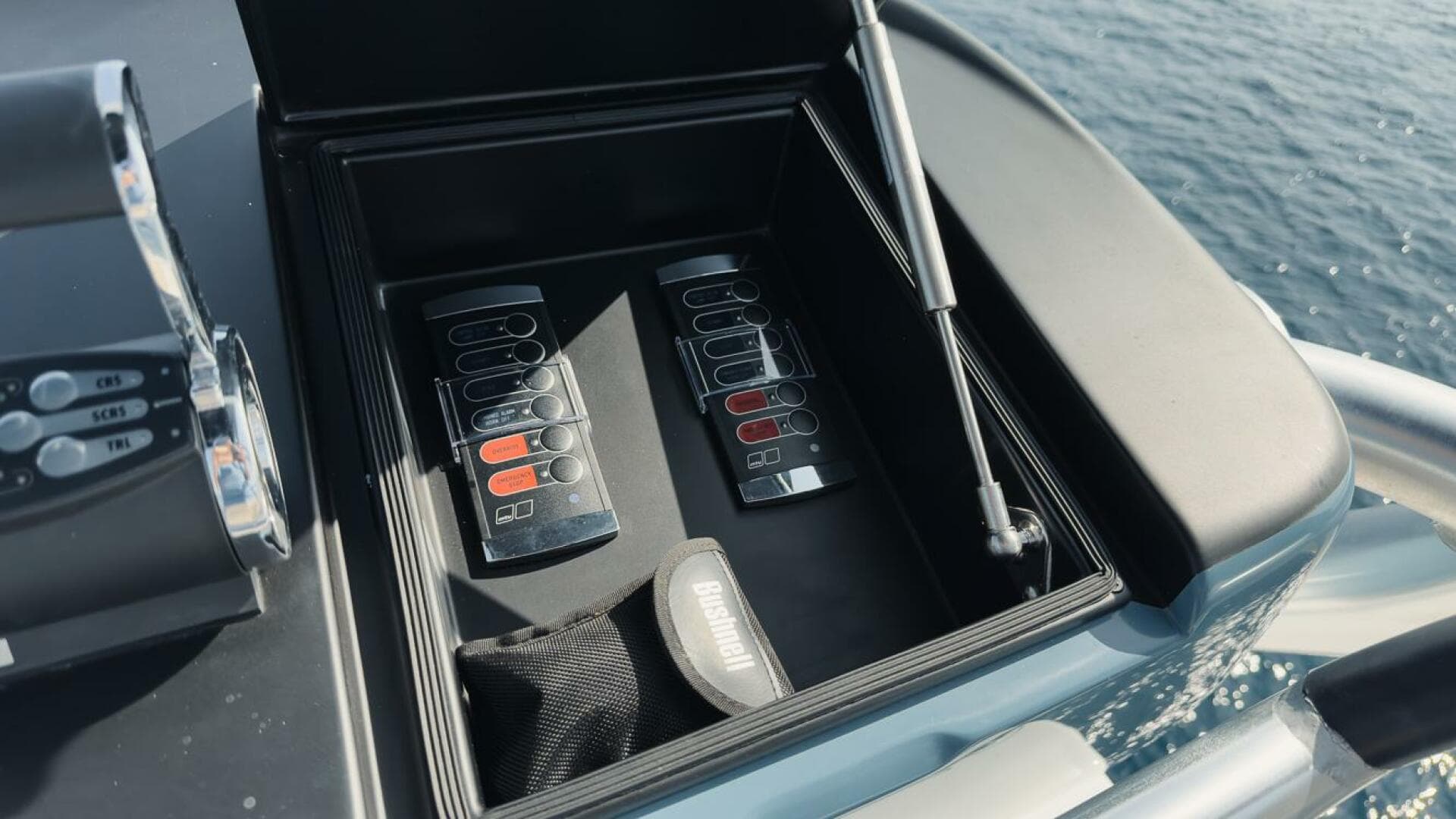 Viking 68 JO-LI - Exterior Flybridge