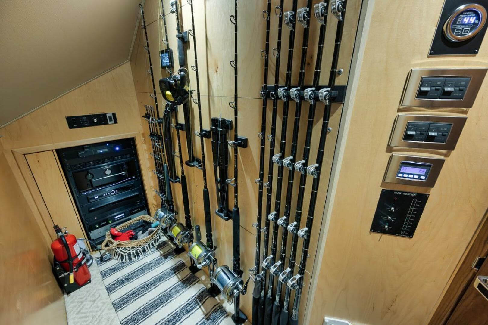 Viking 68 JO-LI - Interior Tackle Storage