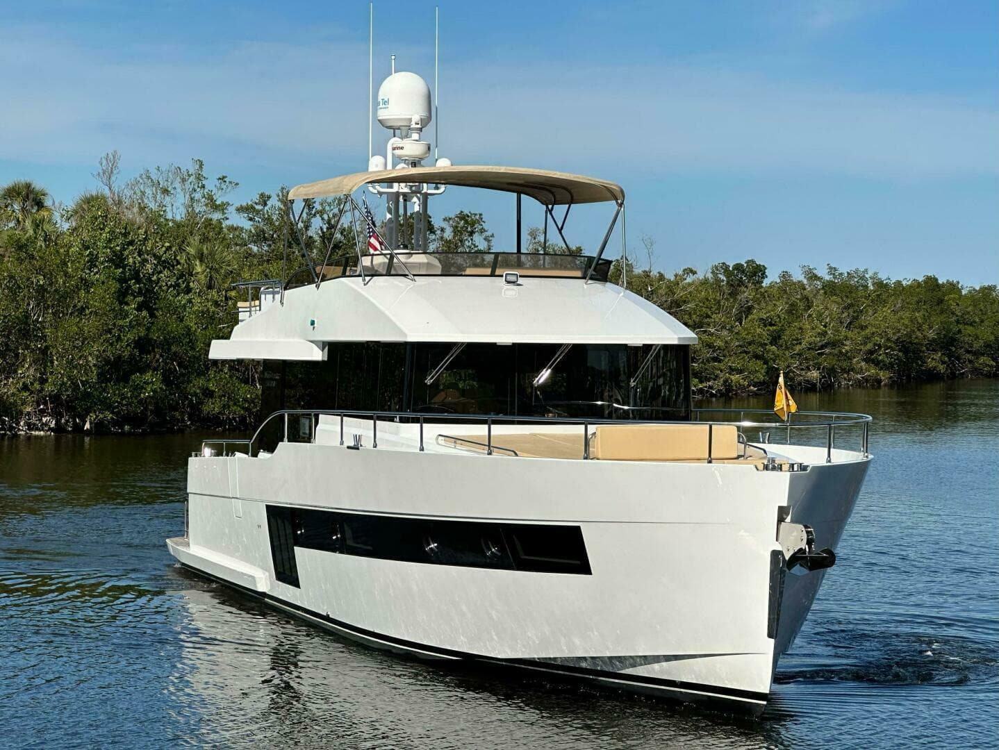 2019 Sundeck Yachts 580 Sport