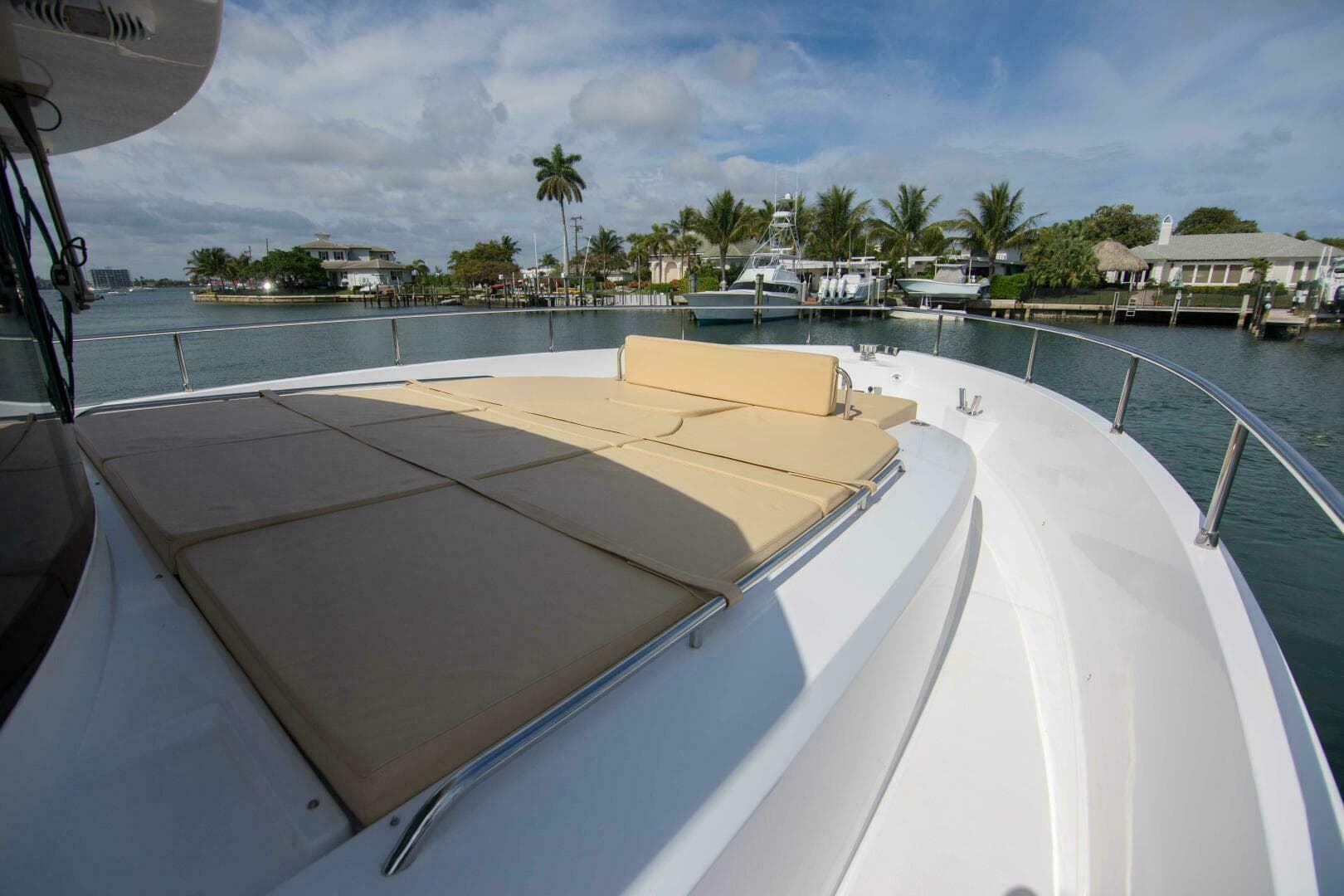 2019 Sundeck Yachts 580 Sport