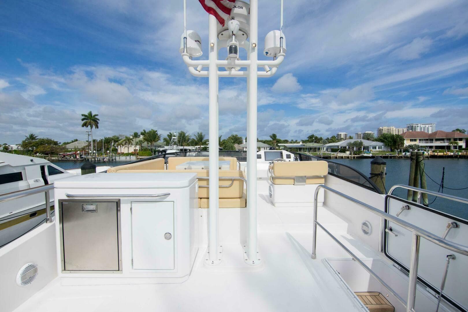 2019 Sundeck Yachts 580 Sport