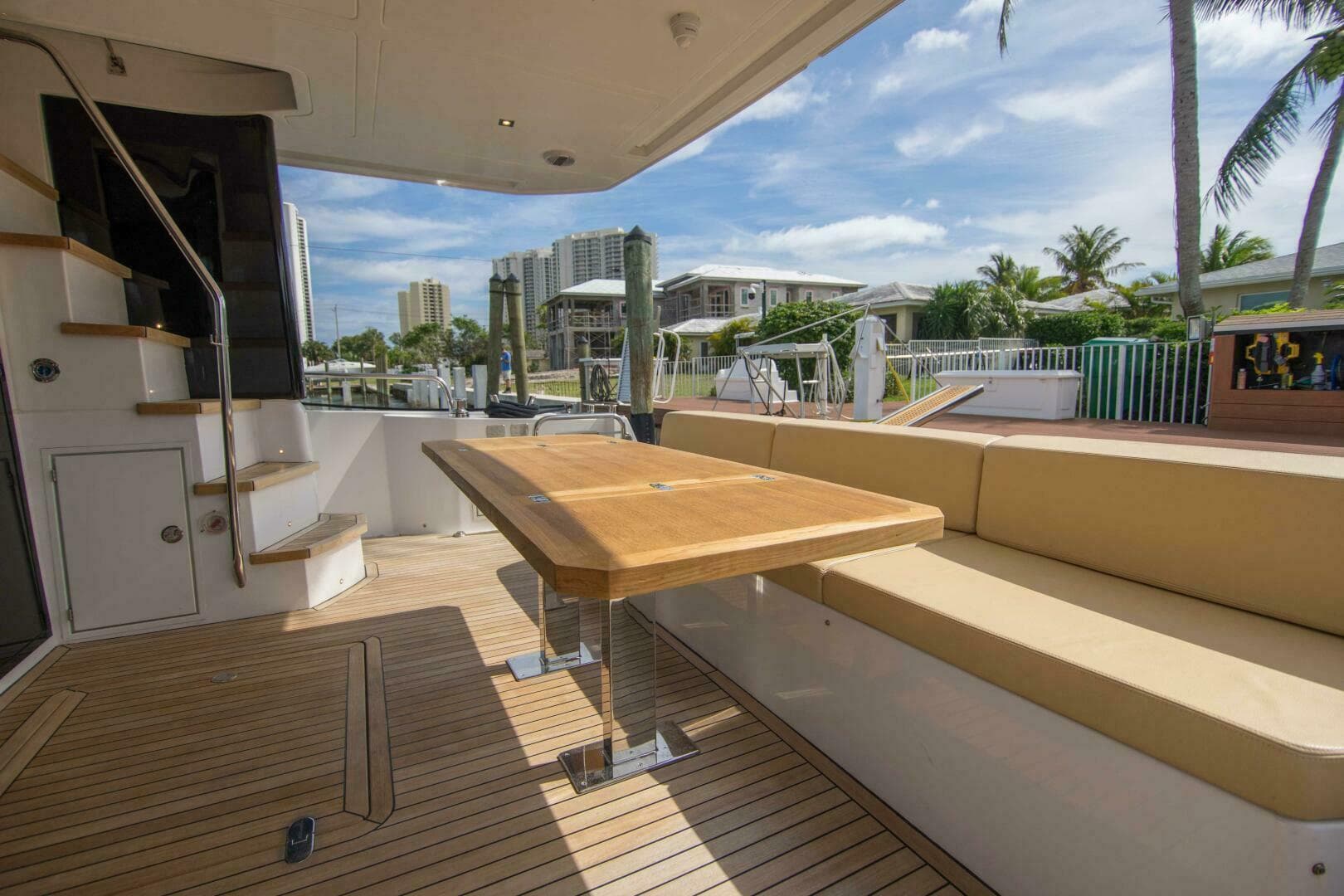 2019 Sundeck Yachts 580 Sport
